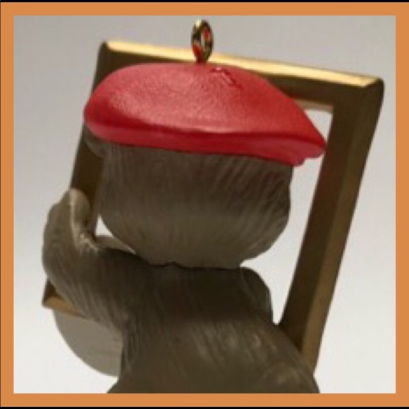 HALLMARK KEEPSAKE ARTIST BEAR `93 ORNAMENT NIB - Picture 7 of 7